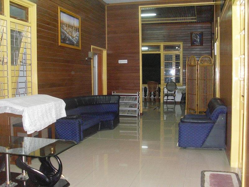 Wisma Mutiara Паданг Экстерьер фото